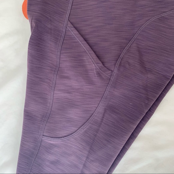 lululemon bike shorts - Picture 3 of 4